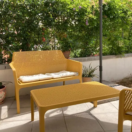Mini Loft Lido With Own Sunny & Private Garden Apartment