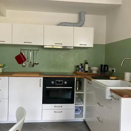 Apartment Mini Loft Lido With Own Sunny & Private Garden