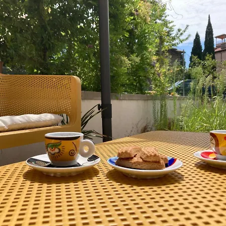 Apartment Mini Loft Lido With Own Sunny & Private Garden